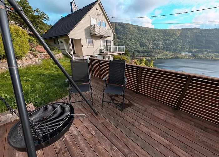 Cozy Flat With View And 15 Min From *