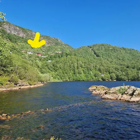 Cozy Flat With View And 15 Min From Apartman