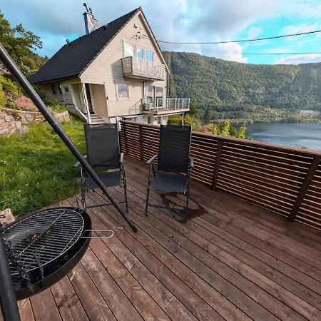 Cozy Flat With View And 15 Min From *