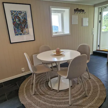 Apartment Cozy Flat With View And 15 Min From *