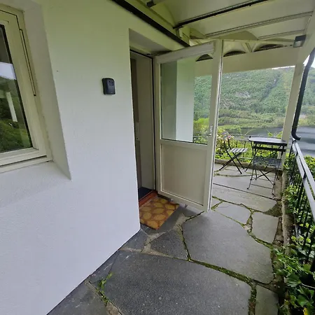 Cozy Flat With View And 15 Min From Bergen