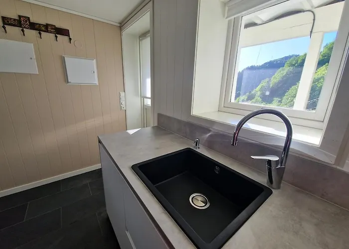 Cozy Flat With View And 15 Min From 아파트 베르겐